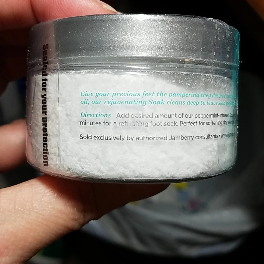 Jamberry soak peppermint